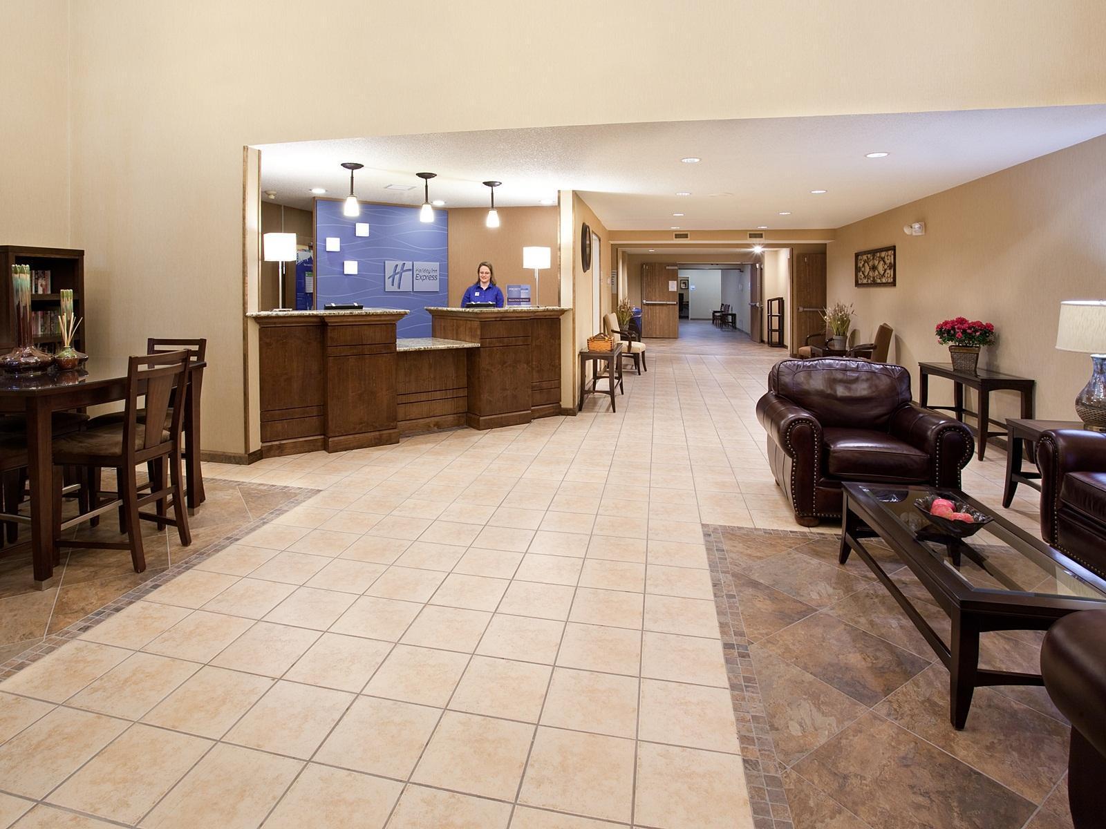 Holiday Inn Express Hotel & Suites Torrington By Ihg Eksteriør billede